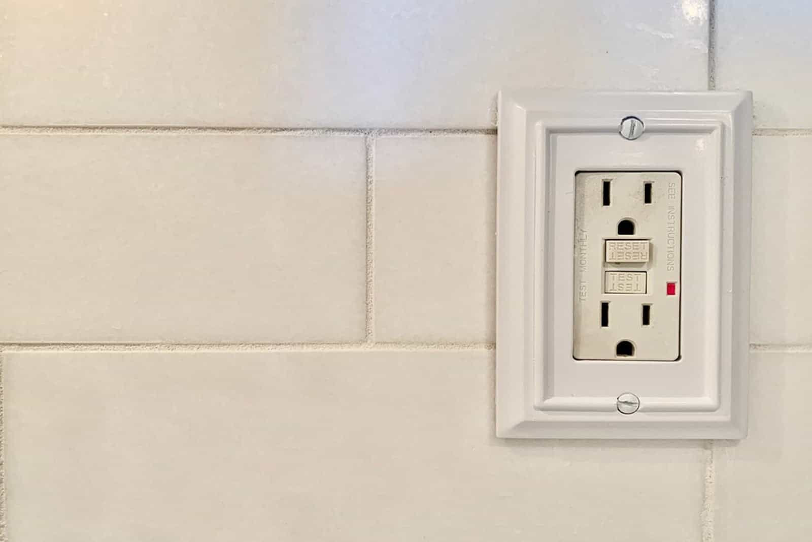 A standard G.F.C.I. wall outlet