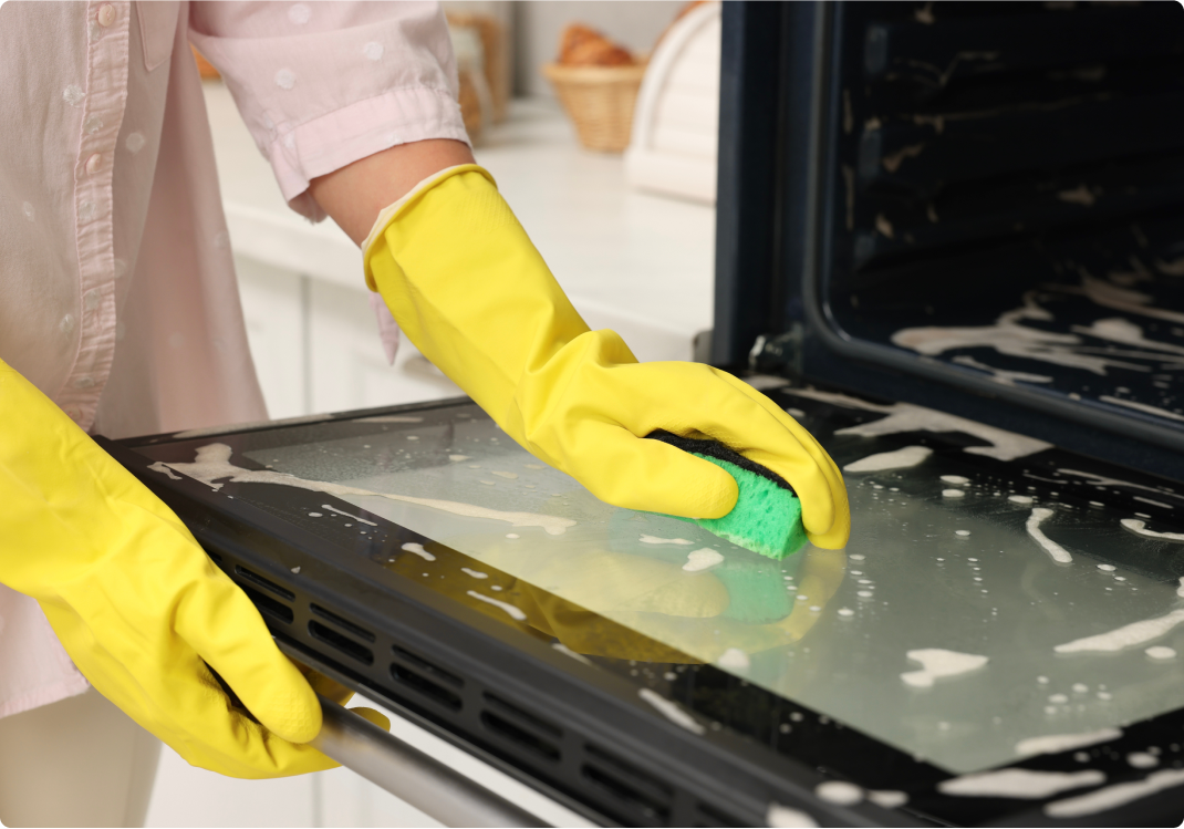 How to Clean the Oven