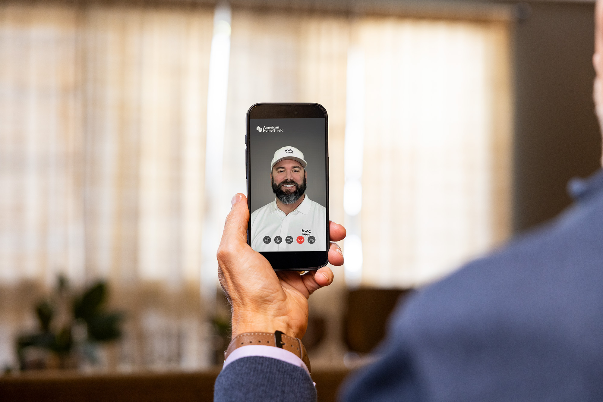 Click to view the Introducing Real Time Expert Help with American Home Shield® Video Chat article