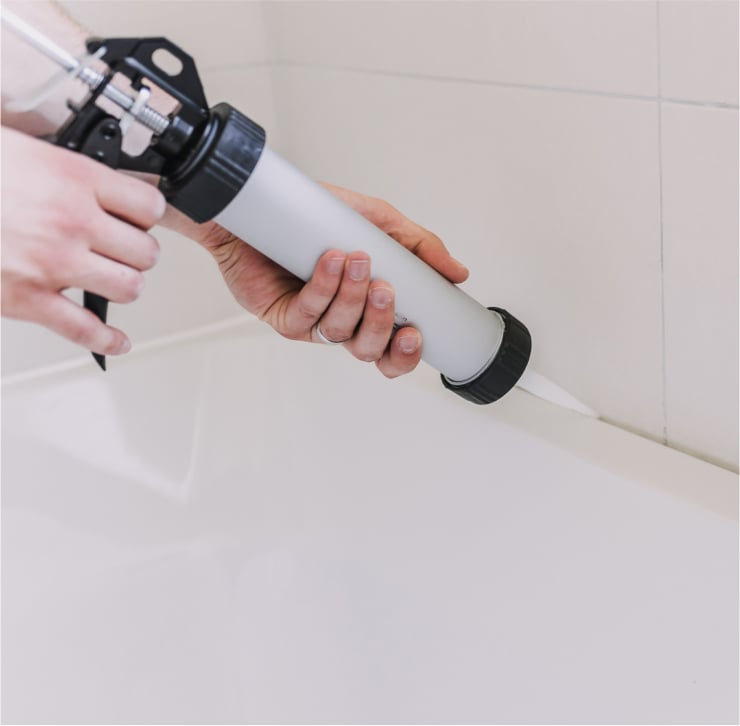Caulking%20a%20bathroom