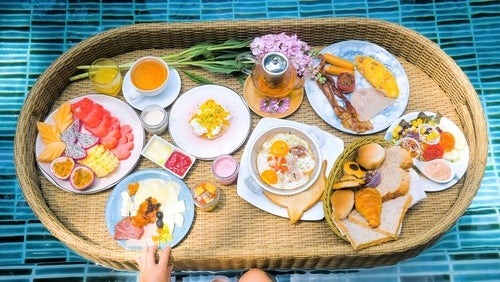 floating snack tray