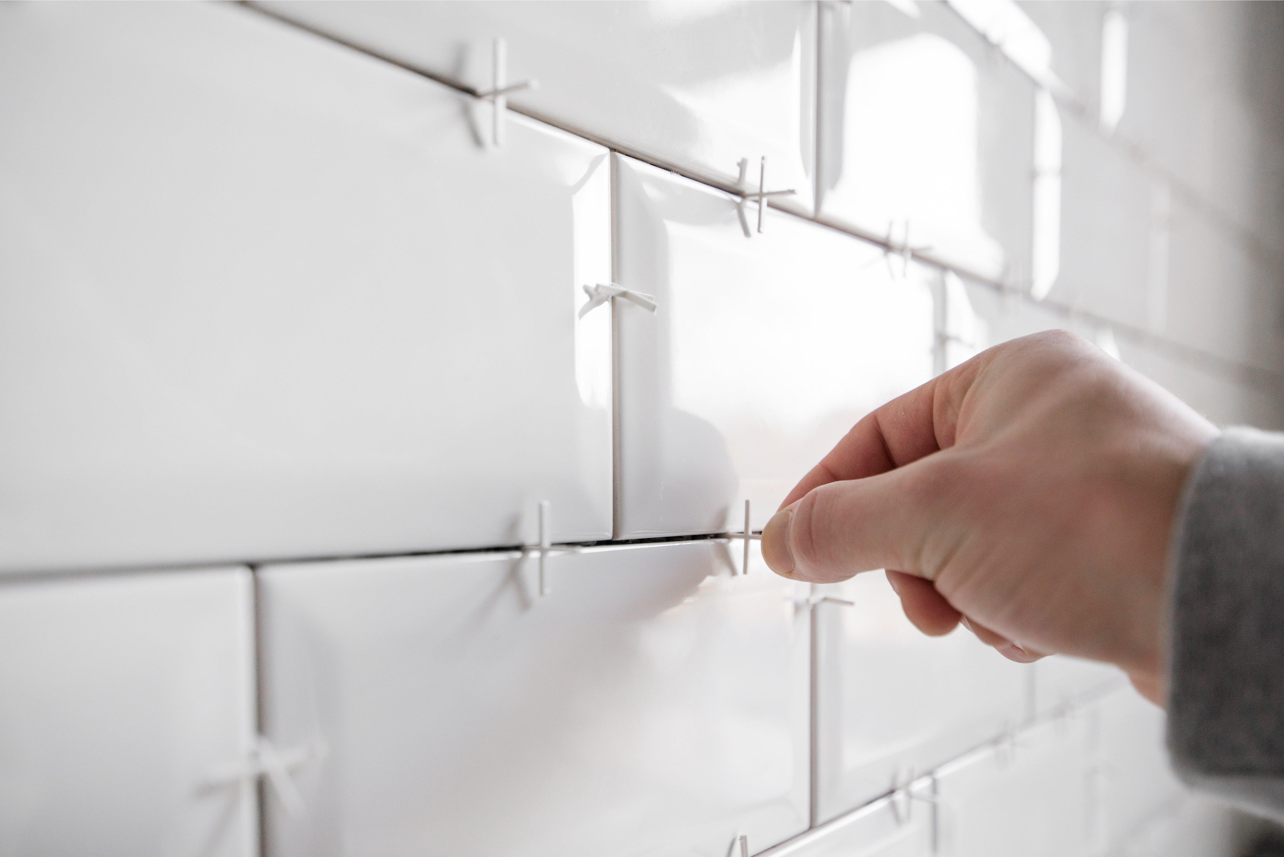 grout spacers on tile